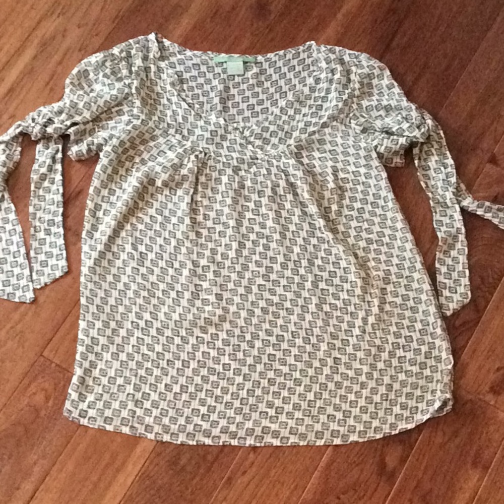 Dress top